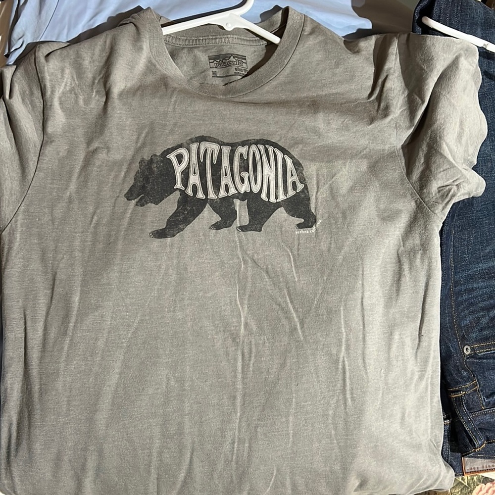 Patagonia T Shirt Medium